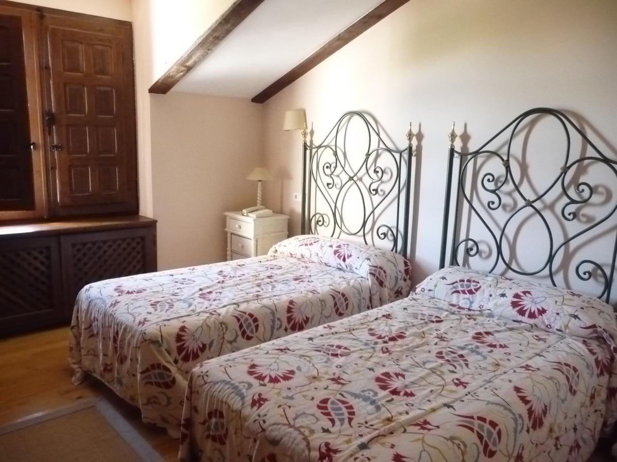 Hotel Casas Del Sevillano El Tornadizo Ngoại thất bức ảnh